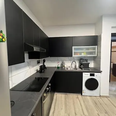 Apartment Bluebird In Larnaca Livadhia